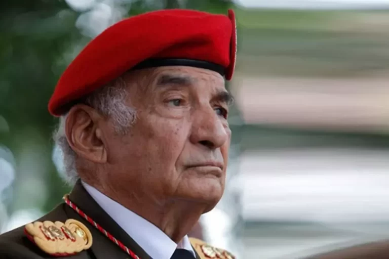 Muere el general en jefe Jacinto Pérez Arcay, el militar activo de mayor antigüedad de Venezuela