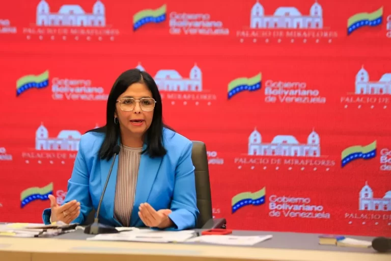 Delcy Rodríguez dijo que deterioro de los servicios públicos es producto de las sanciones