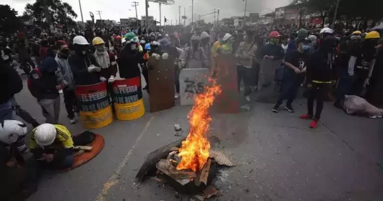 Colombia necesita nuestra ayuda