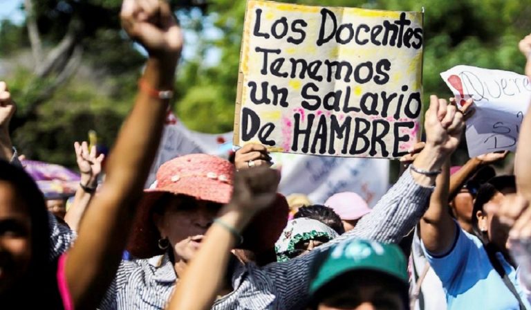 Régimen aumenta salario venezolano a $3.47 mensuales