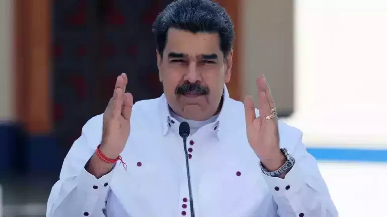 Venezuela nombra un nuevo consejo electoral pro-presidente