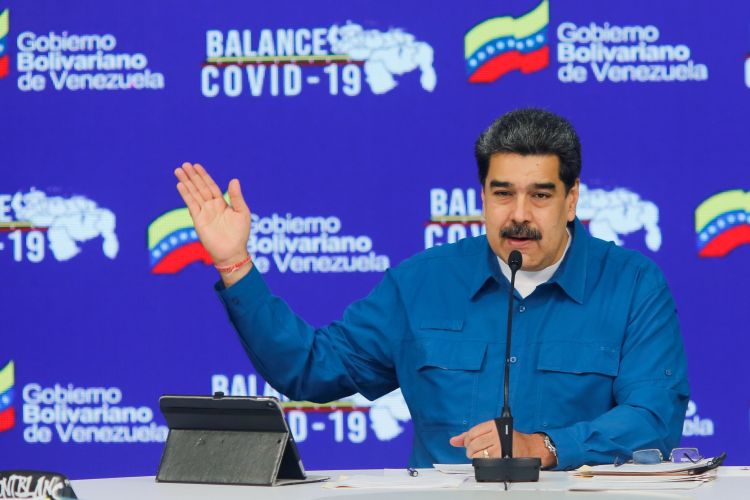 Facebook congela la página del presidente venezolano Maduro por la desinformación de COVID-19