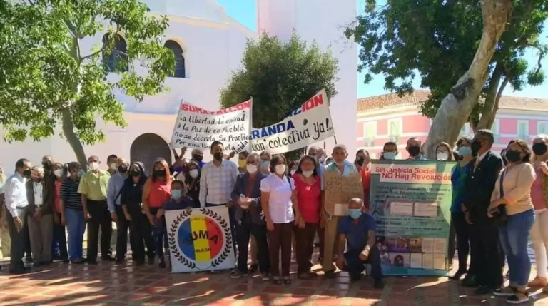 En medio de exigencias transcurrió Día del Maestro en Coro, estado Falcón