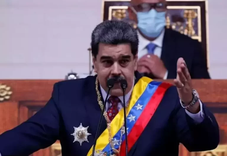 Maduro dice que tiene «diálogo» con los tenedores de bonos