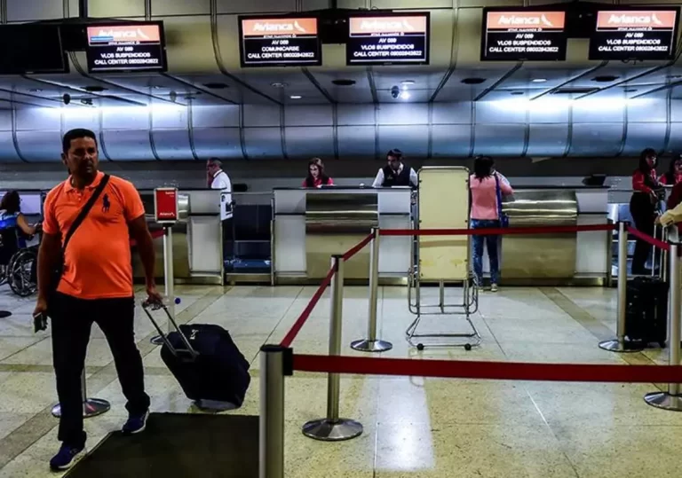Venezuela autorizó los vuelos domésticos de manera “supervisada”