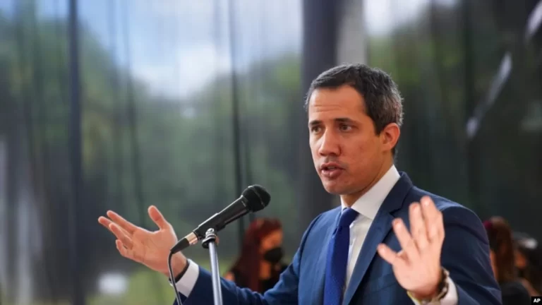 Blinken ratifica apoyo de EEUU a Juan Guaidó en llamada telefónica