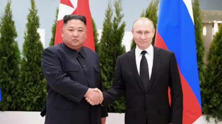Kim Jong Un respalda a Putin en “eliminar las amenazas políticas” en Ucrania