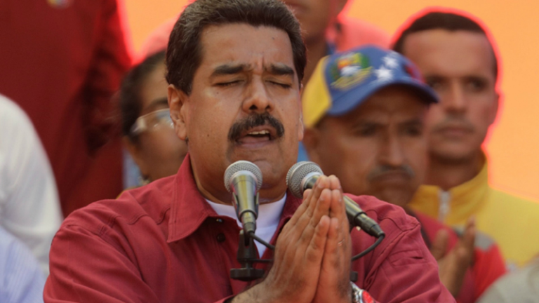 Maduro seduce a los evangélicos para las elecciones venezolanas de 2024