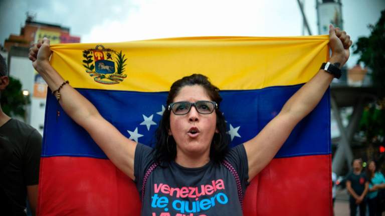 Firmes por la justicia: La esperanza imperecedera de los venezolanos frente a la autocracia
